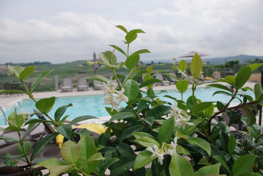 Naturalmente Wine Resort Agliano Terme Exterior photo
