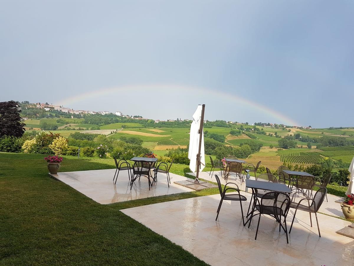 Naturalmente Wine Resort Agliano Terme Exterior photo